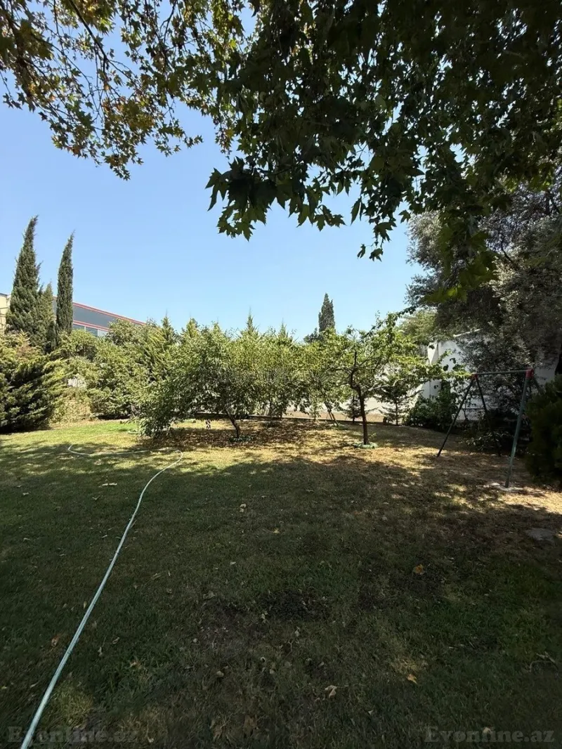 Satılır 8 otaqlı Həyət evi 450 m² Sabunçu r. - şəkil 5
