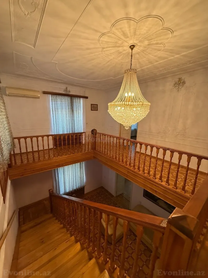 Satılır 8 otaqlı Həyət evi 450 m² Sabunçu r. - şəkil 19