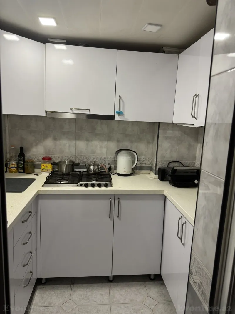 Kirayə verilir 2 otaqlı Mənzil Köhnə tikili 44 m² Gənclik m. - şəkil 4