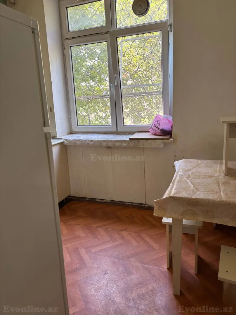 Kirayə verilir 3 otaqlı Mənzil Köhnə tikili 110 m² 8 Noyabr m. - şəkil 7