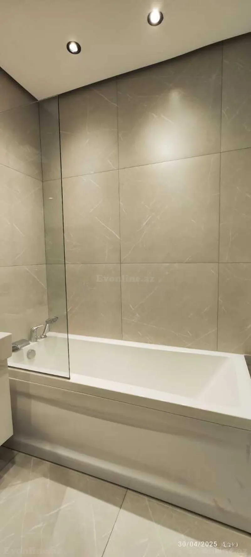 Kirayə verilir 3 otaqlı Mənzil Yeni tikili 115 m² 8 Noyabr m. - şəkil 17