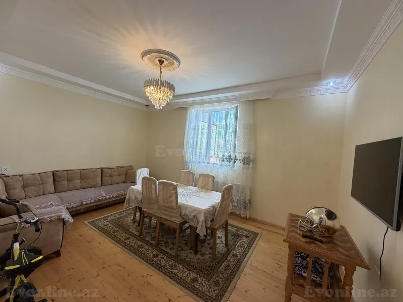 3 otaqlı Həyət evi 80 m² Novxanı Satılır