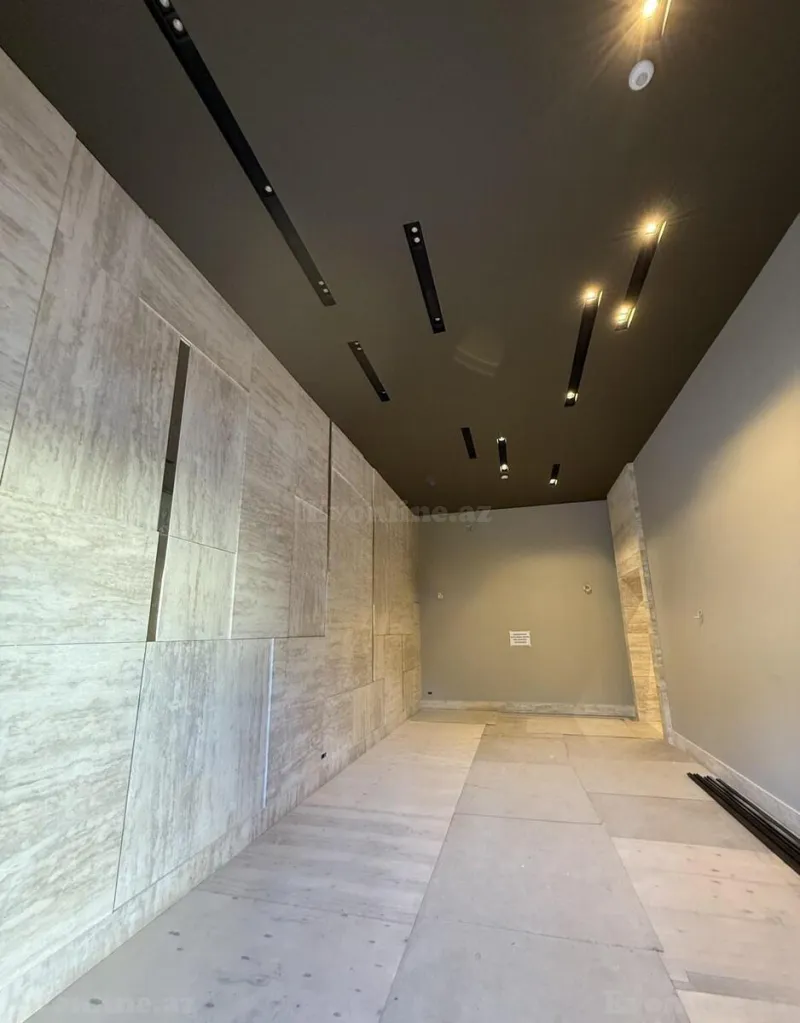Satılır 4 otaqlı Mənzil Yeni tikili 181 m² 28 May m. - şəkil 2