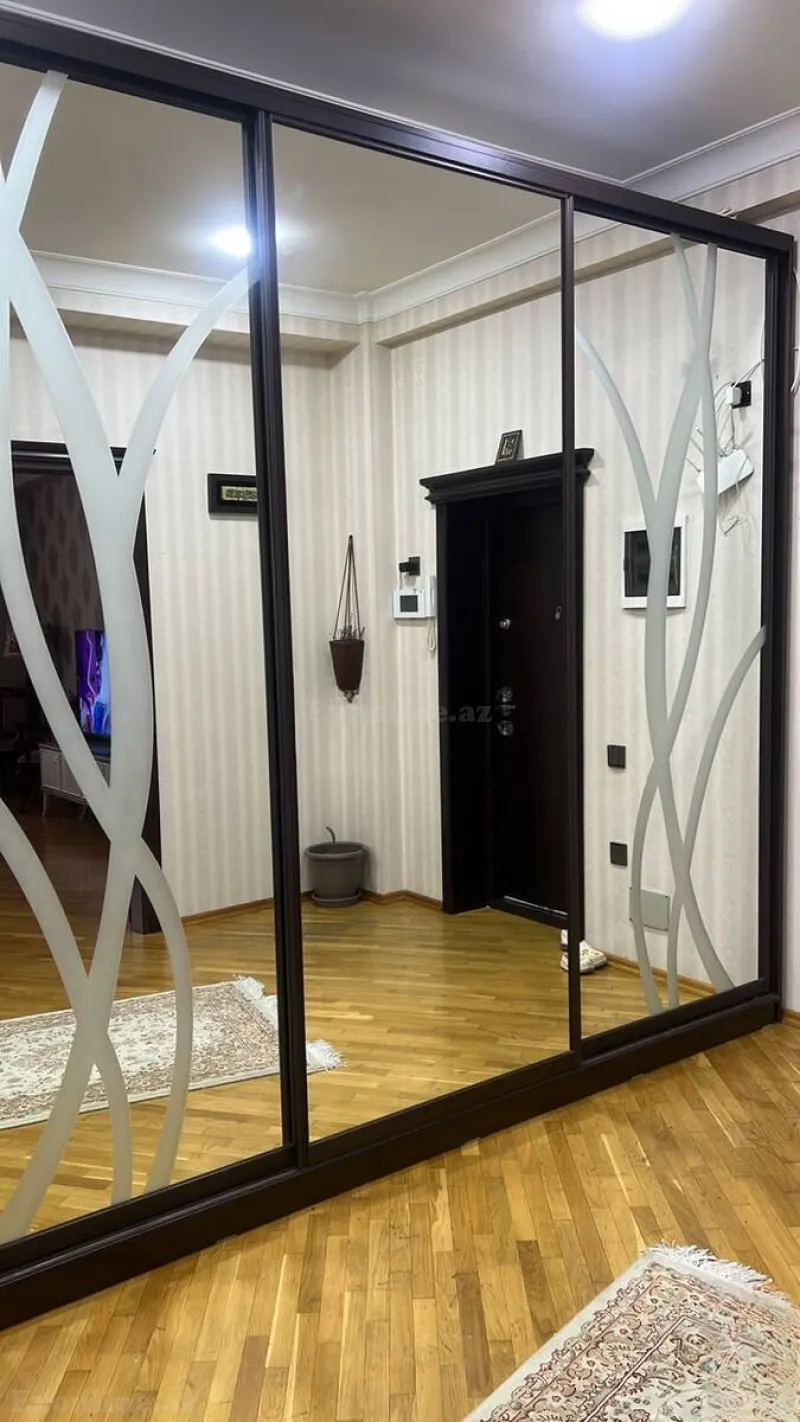 Kirayə verilir 3 otaqlı Mənzil Yeni tikili 150 m² 8 Noyabr m. - şəkil 12