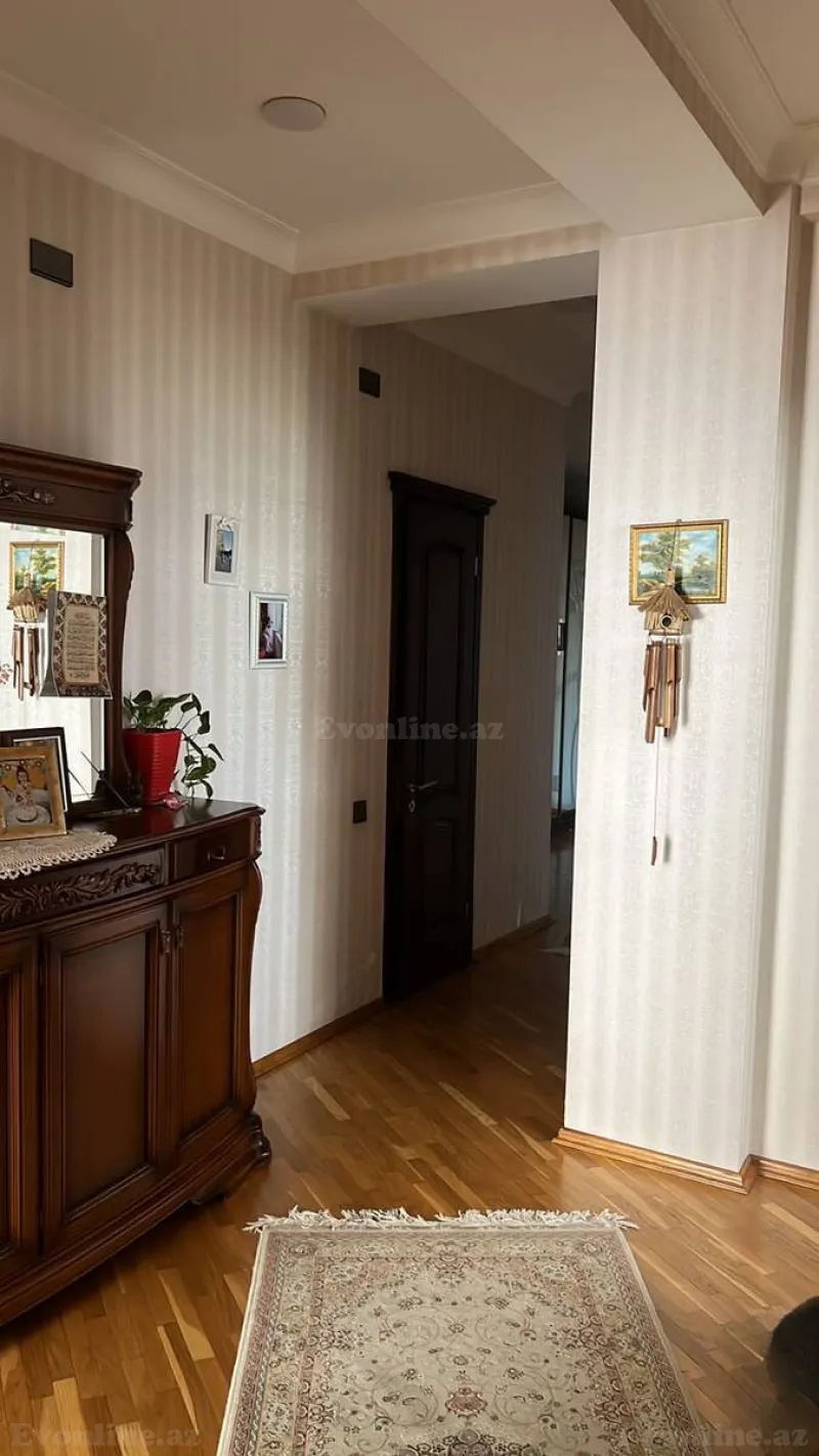 Kirayə verilir 3 otaqlı Mənzil Yeni tikili 150 m² 8 Noyabr m. - şəkil 13