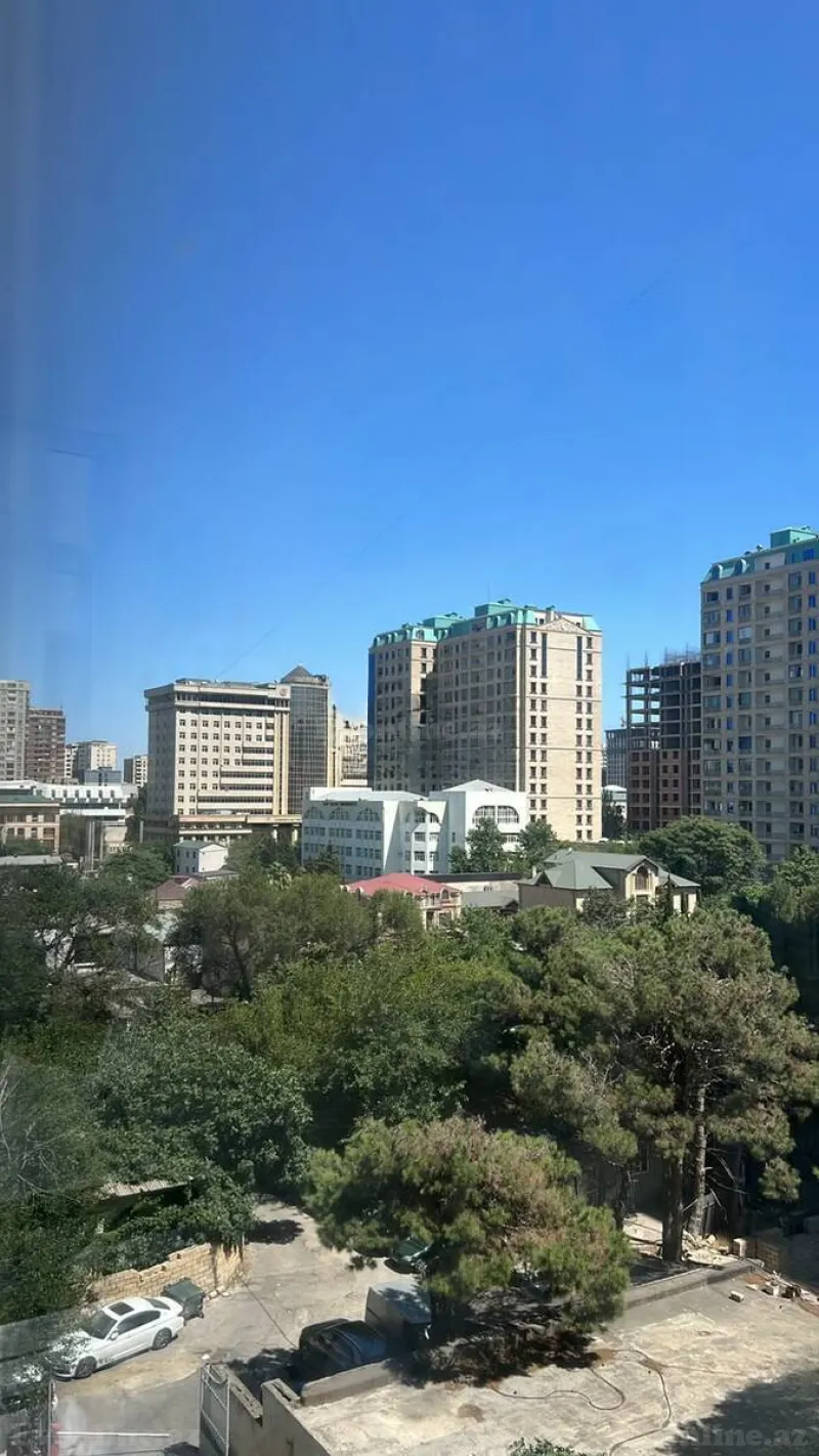 Kirayə verilir 3 otaqlı Mənzil Yeni tikili 150 m² 8 Noyabr m. - şəkil 17