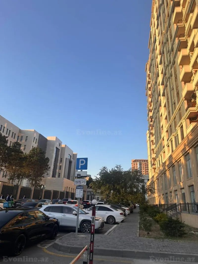 Satılır 2 otaqlı Mənzil Yeni tikili 61 m² Gənclik m. - şəkil 27