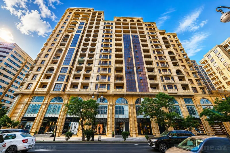Satılır 3 otaqlı Mənzil Yeni tikili 202 m² Nəsimi r. - şəkil 5