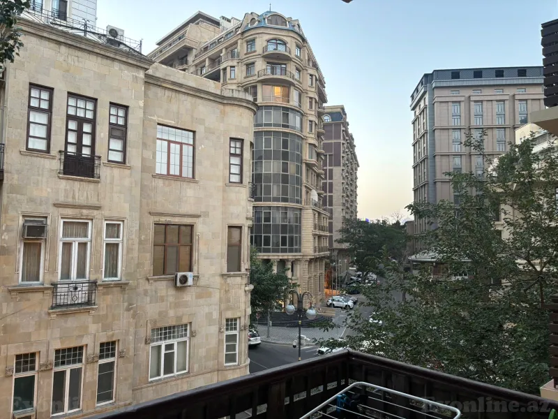 2 otaqlı Mənzil 52 m² 20-ci sahə Kirayə verilir
