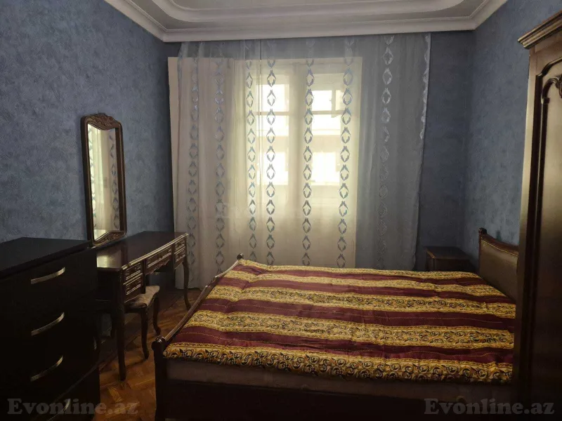 Kirayə verilir 3 otaqlı Mənzil Köhnə tikili 85 m² Nərimanov r. - şəkil 7