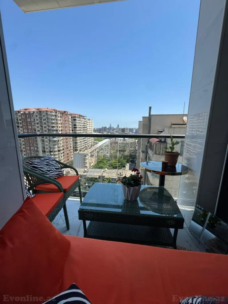 Satılır 2 otaqlı Mənzil Yeni tikili 65 m² Nəsimi r. - şəkil 13