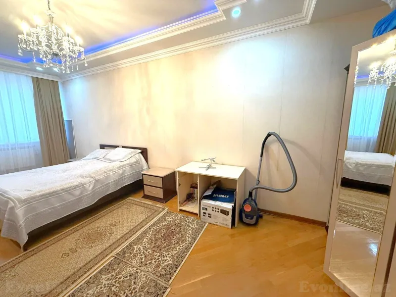 Satılır 4 otaqlı Mənzil Yeni tikili 155 m² 28 May m. - şəkil 7