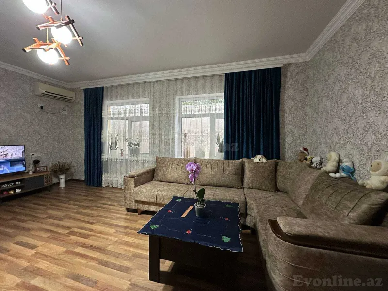 4 otaqlı Həyət evi 100 m² Şüvəlan Satılır