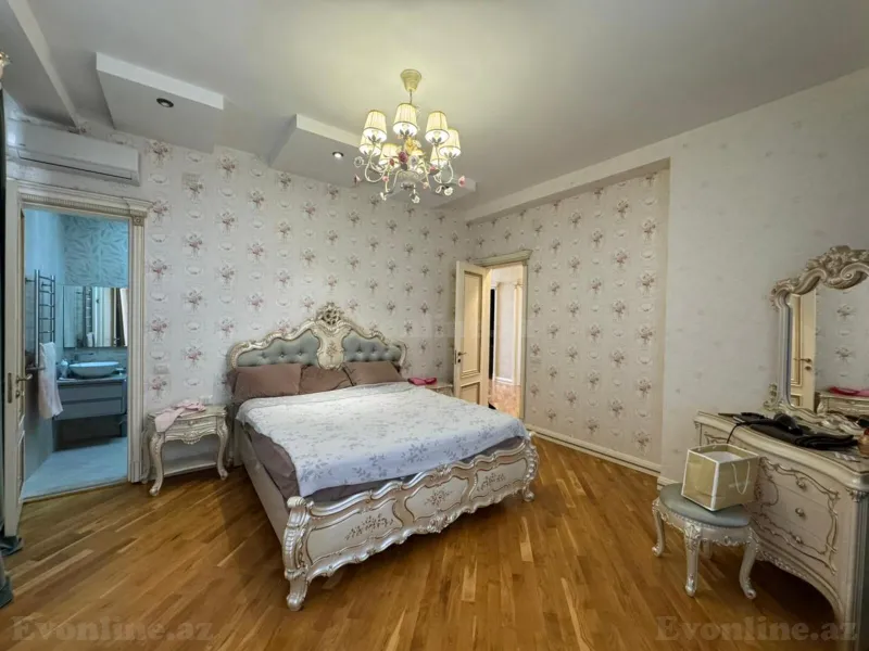 Satılır 5 otaqlı Həyət evi 300 m² Şağan - şəkil 10