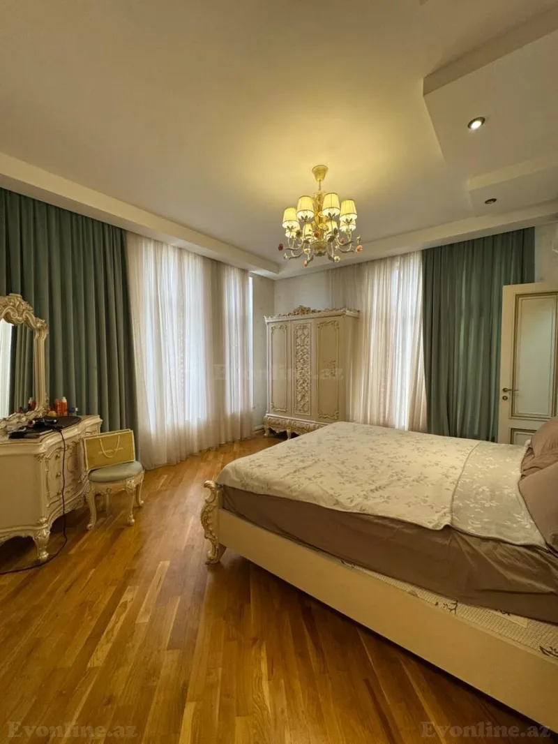 Satılır 5 otaqlı Həyət evi 300 m² Şağan - şəkil 12