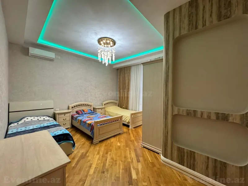 Satılır 5 otaqlı Həyət evi 300 m² Şağan - şəkil 18