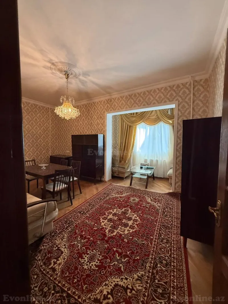 3 otaqlı Mənzil 75 m² 9-cu mikrorayon Kirayə verilir