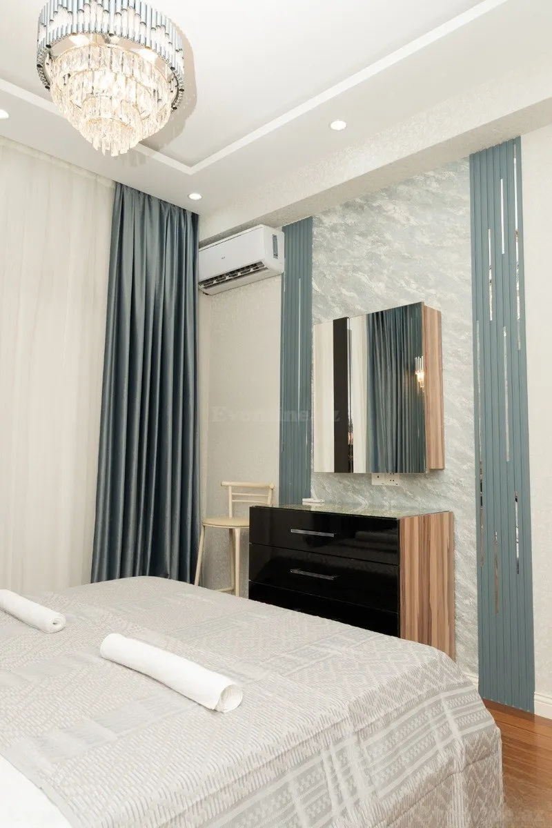 Kirayə verilir 2 otaqlı Mənzil Yeni tikili 60 m² Gənclik m. - şəkil 4
