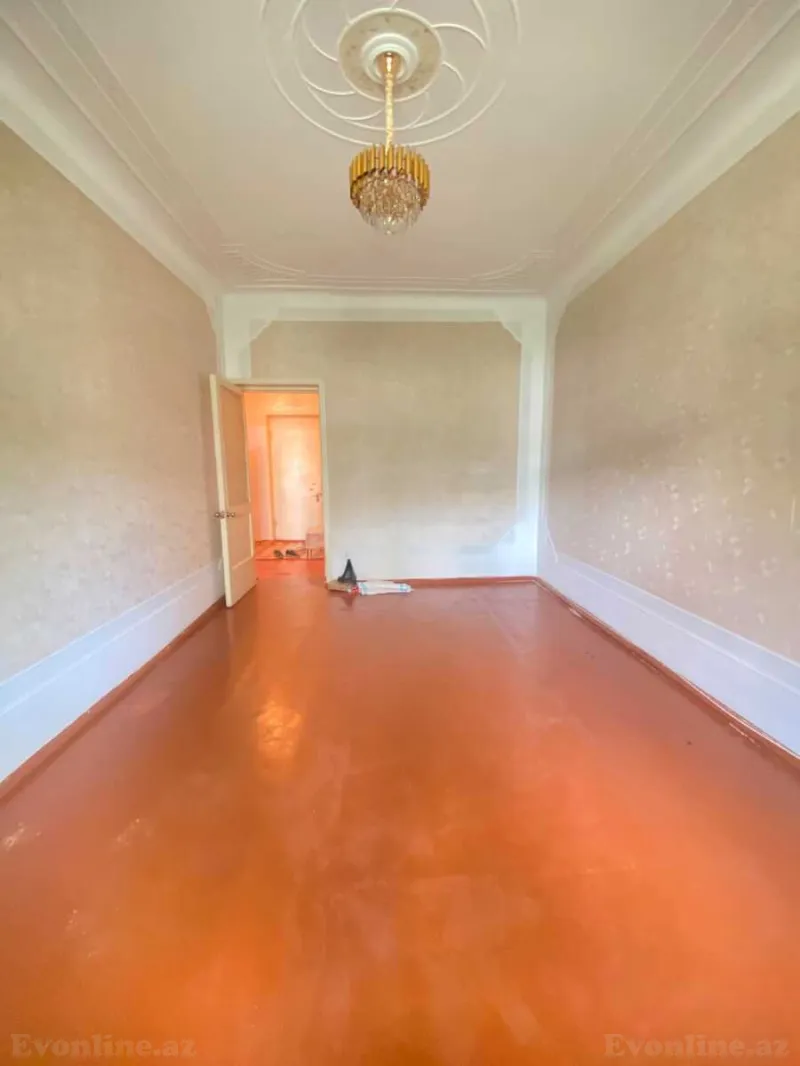 Satılır 2 otaqlı Mənzil Köhnə tikili 66 m² Sumqayıt