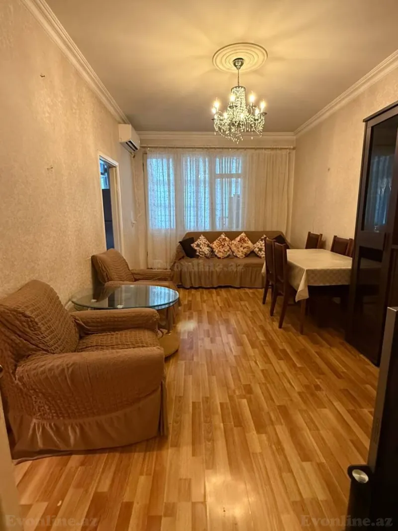 2 otaqlı Mənzil 55 m² Elmlər Akademiyası m. Kirayə verilir
