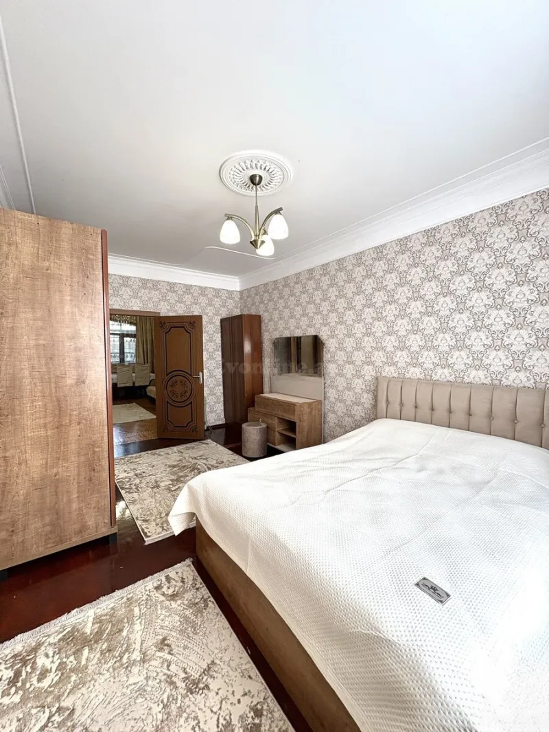 Kirayə verilir 2 otaqlı Mənzil Köhnə tikili 48 m² Memar Əcəmi m. - şəkil 2