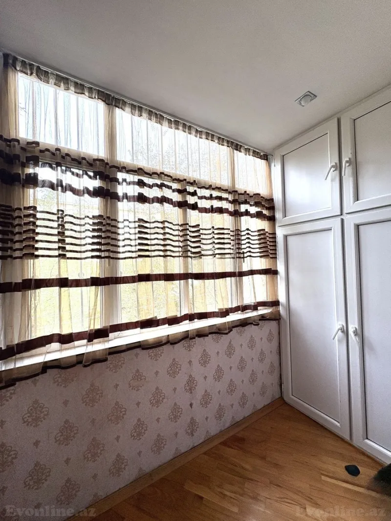 Kirayə verilir 2 otaqlı Mənzil Köhnə tikili 48 m² Memar Əcəmi m. - şəkil 5