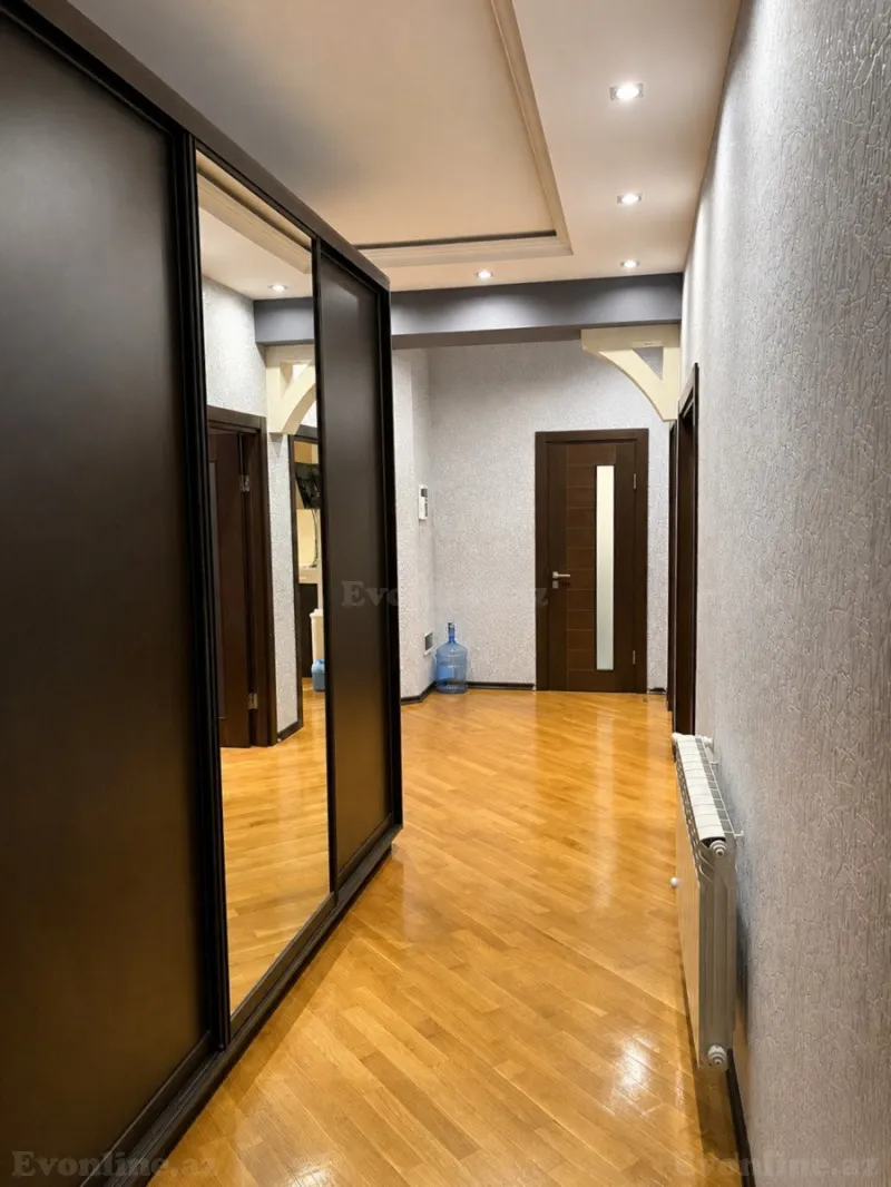 Satılır 3 otaqlı Mənzil Yeni tikili 154 m² Xətai r. - şəkil 4