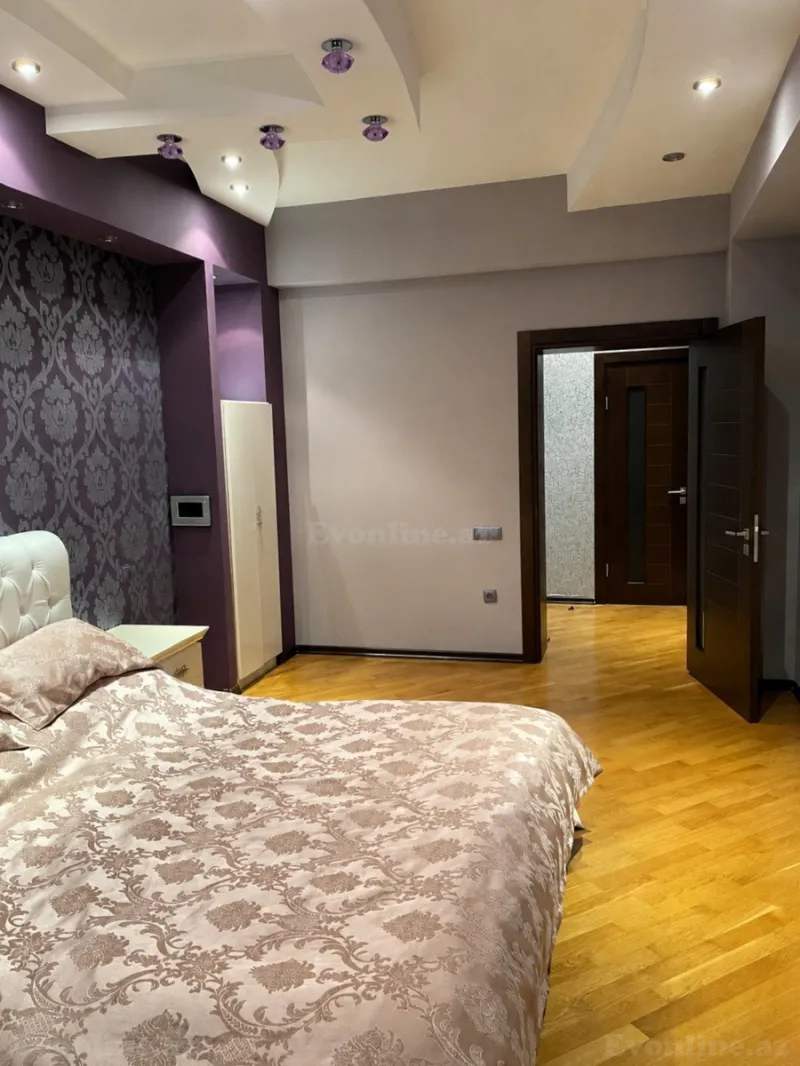 Satılır 3 otaqlı Mənzil Yeni tikili 154 m² Xətai r. - şəkil 6