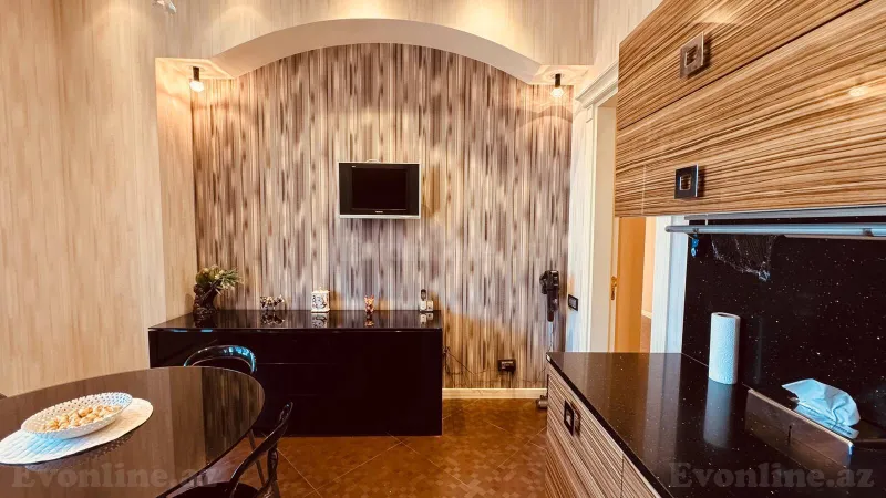 Satılır 3 otaqlı Mənzil Yeni tikili 120 m² Yasamal r. - şəkil 18