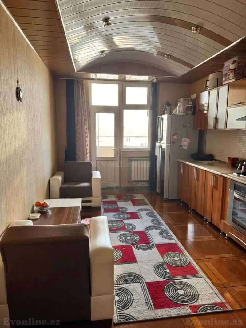 3 otaqlı Mənzil 162 m² Azadlıq prospekti m. Satılır