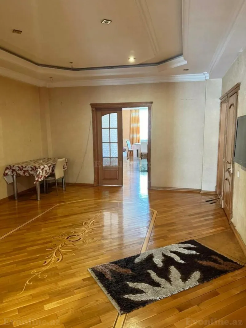 Satılır 3 otaqlı Mənzil Yeni tikili 162 m² Azadlıq prospekti m. - şəkil 3