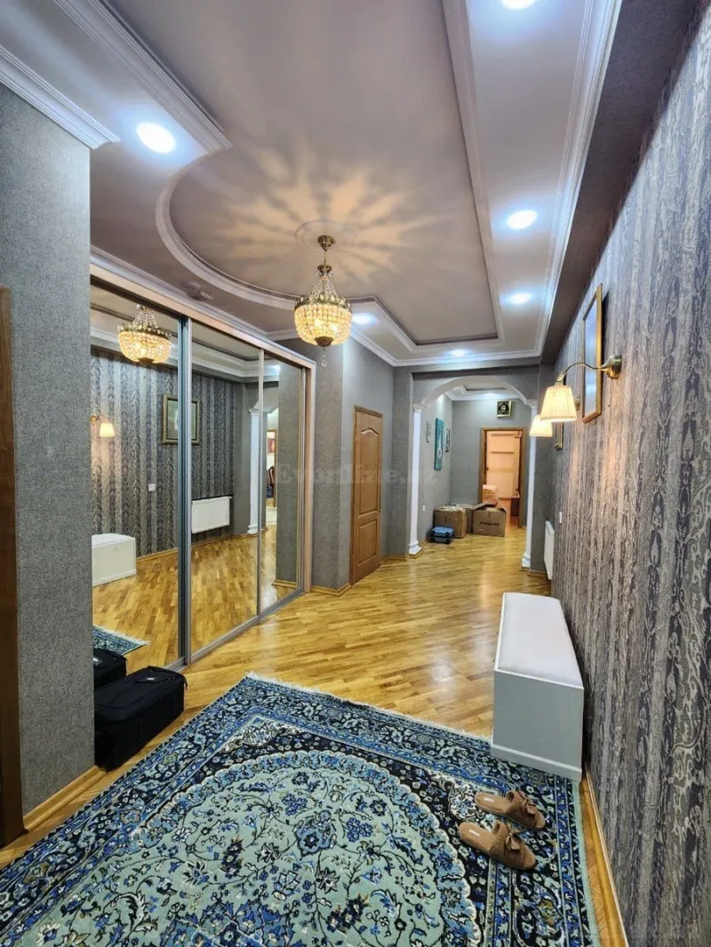 Kirayə verilir 3 otaqlı Mənzil Yeni tikili 190 m² Elmlər Akademiyası m. - şəkil 14