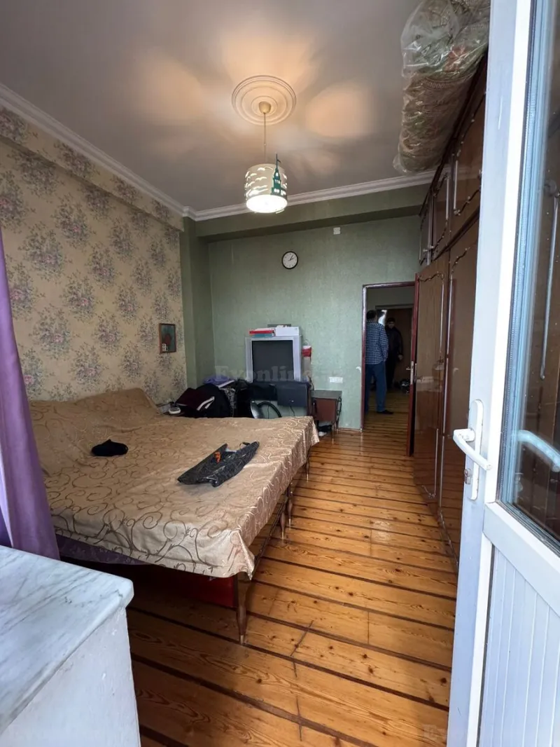 Satılır 4 otaqlı Mənzil Yeni tikili 132 m² Binəqədi r. - şəkil 3