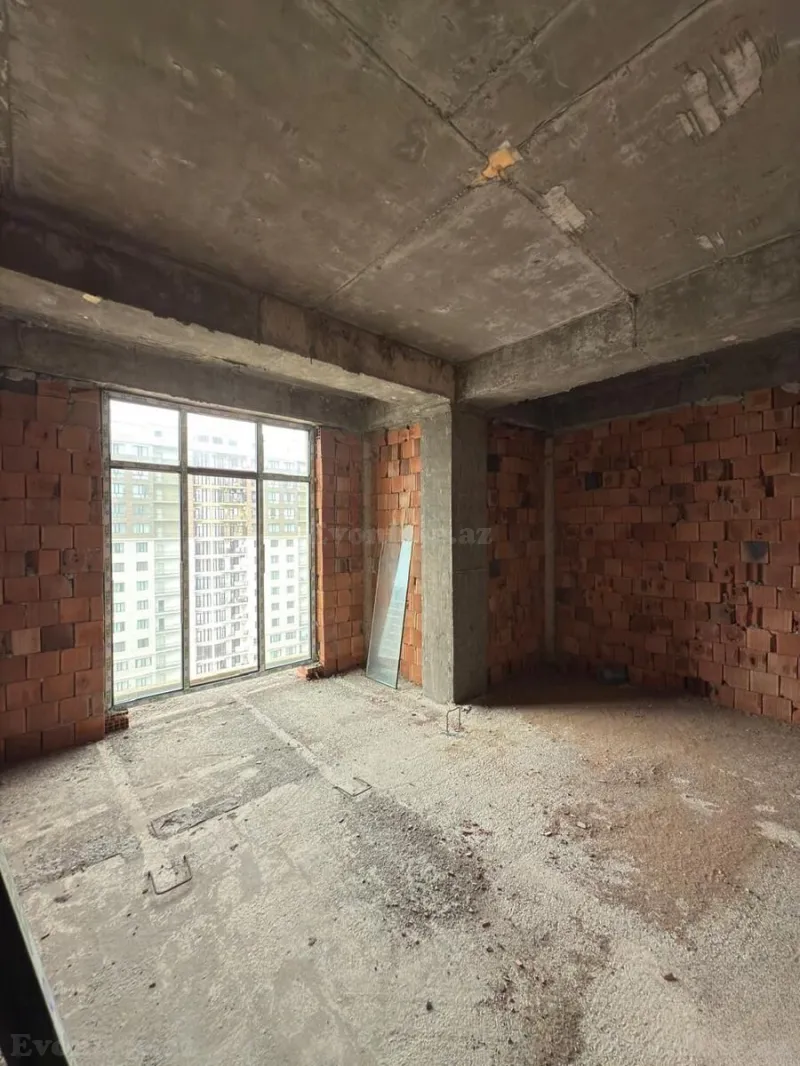 Satılır 3 otaqlı Mənzil Yeni tikili 100 m² 28 May m. - şəkil 3