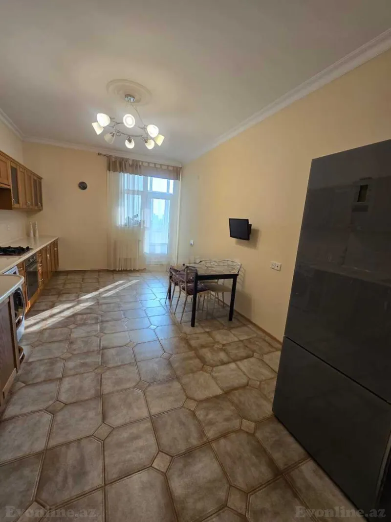 Kirayə verilir 3 otaqlı Mənzil Yeni tikili 125 m² 8 Noyabr m. - şəkil 9