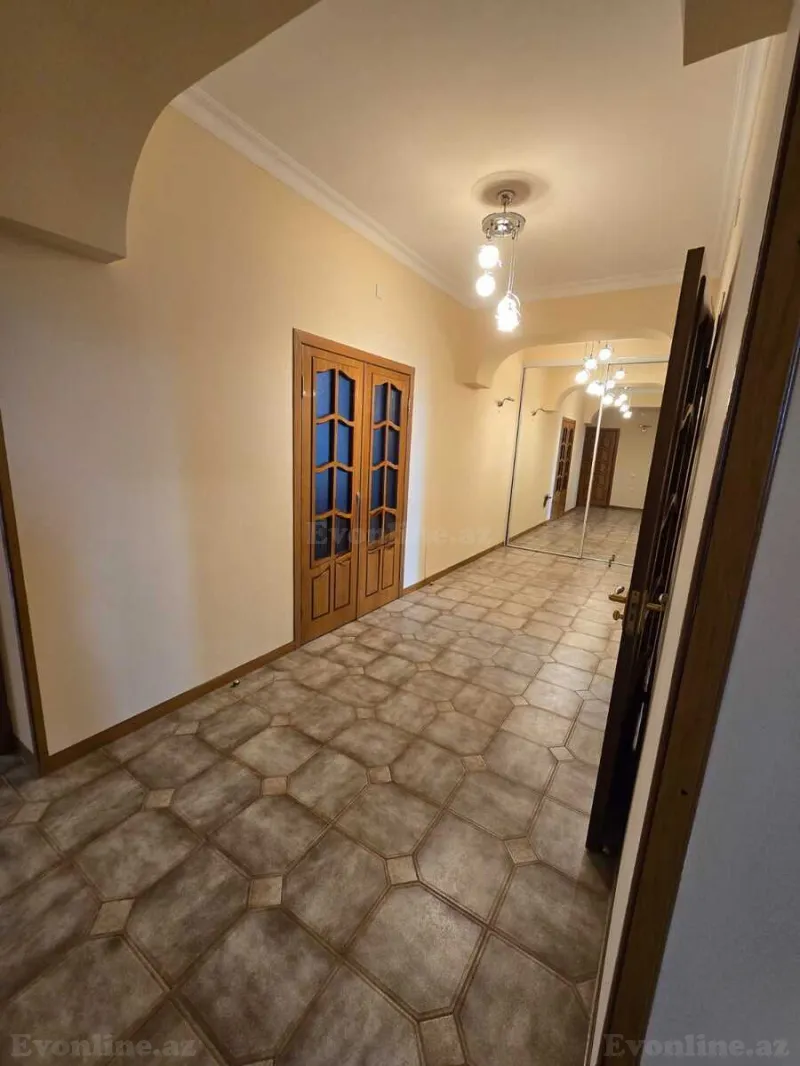 Kirayə verilir 3 otaqlı Mənzil Yeni tikili 125 m² 8 Noyabr m. - şəkil 13