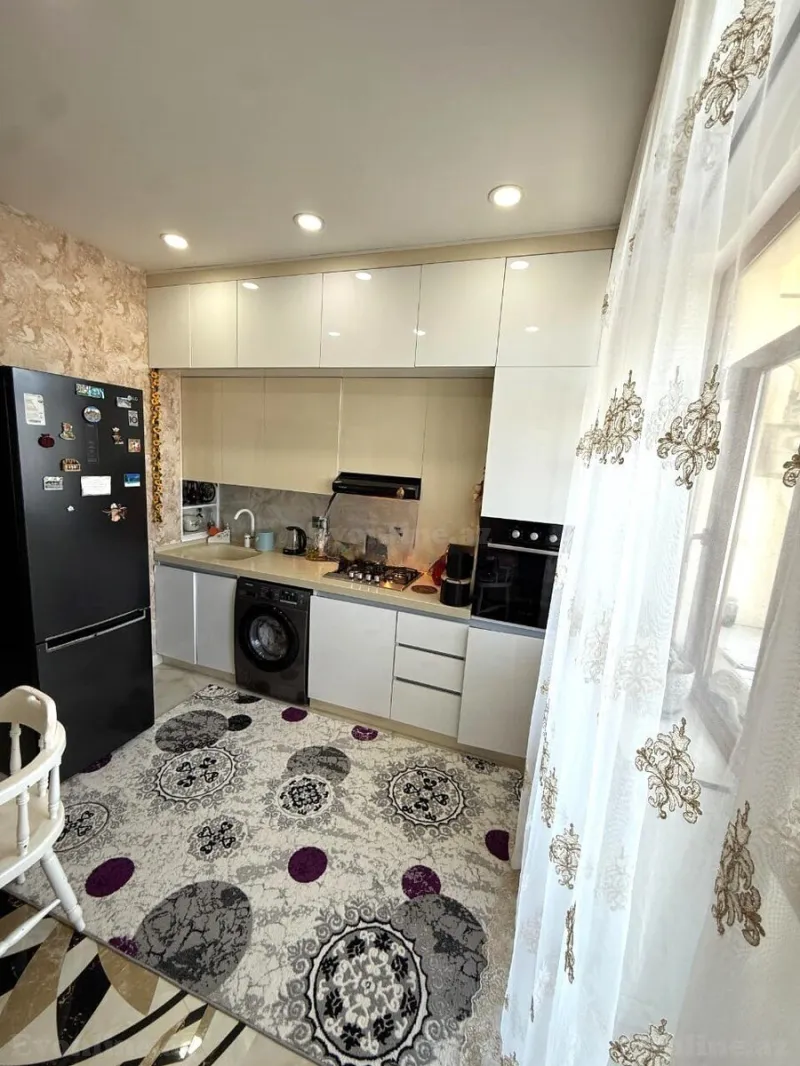 Satılır 3 otaqlı Mənzil Yeni tikili 89 m² Koroğlu m. - şəkil 2