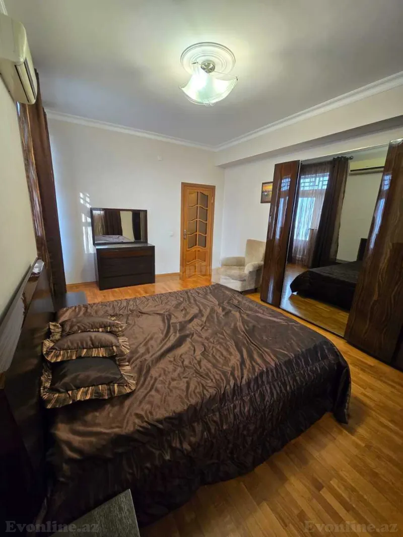Kirayə verilir 3 otaqlı Mənzil Yeni tikili 125 m² 8 Noyabr m. - şəkil 6