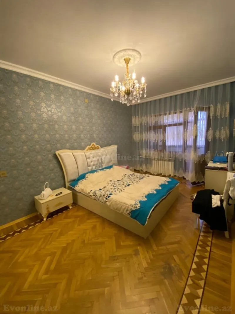 Kirayə verilir 4 otaqlı Mənzil Köhnə tikili 95 m² 8-ci mikrorayon