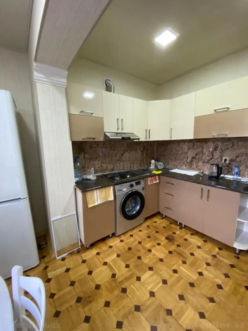 Kirayə verilir 4 otaqlı Mənzil Köhnə tikili 95 m² 8-ci mikrorayon - şəkil 8