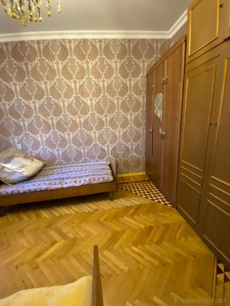 Kirayə verilir 4 otaqlı Mənzil Köhnə tikili 95 m² 8-ci mikrorayon - şəkil 13