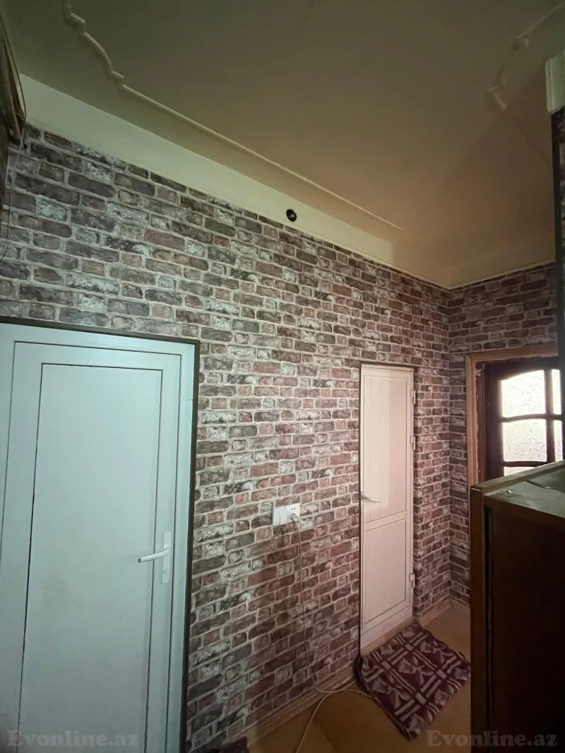 Satılır 3 otaqlı Mənzil Köhnə tikili 61 m² Binə