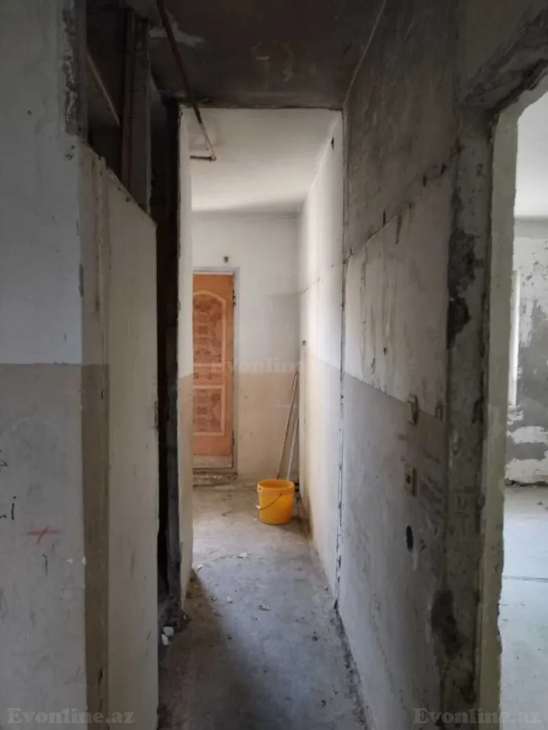 Satılır 3 otaqlı Mənzil Köhnə tikili 67 m² Biləcəri - şəkil 2