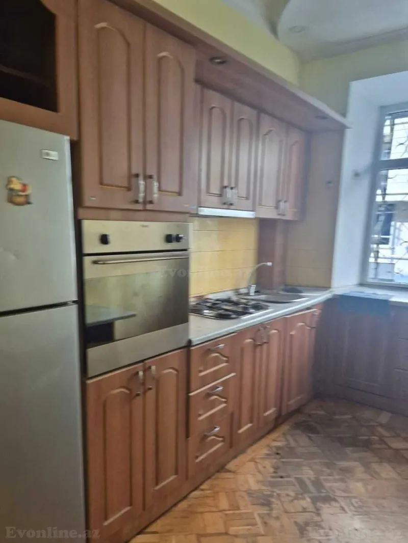 Kirayə verilir 3 otaqlı Mənzil Köhnə tikili 85 m² Nəriman Nərimanov m. - şəkil 4