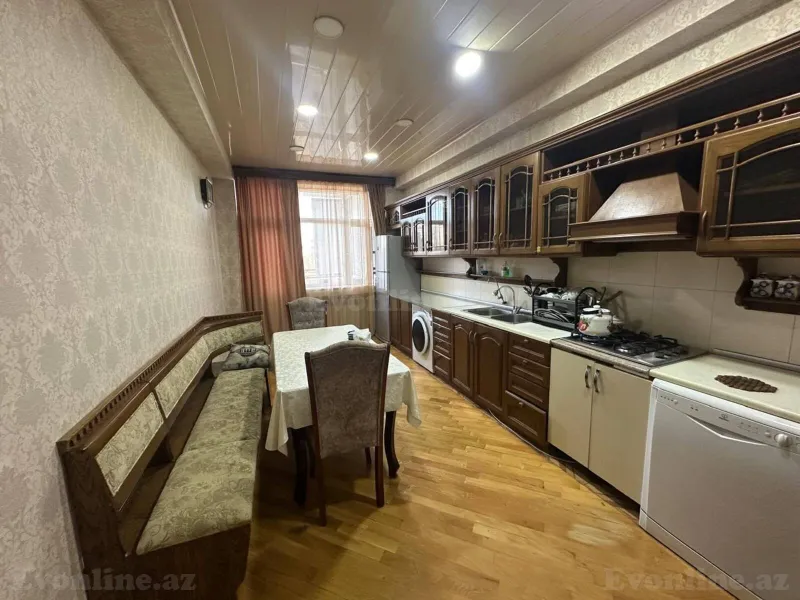 Satılır 3 otaqlı Mənzil Yeni tikili 110 m² 28 May m. - şəkil 5