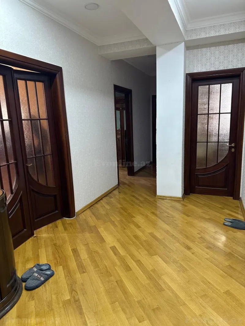 Satılır 3 otaqlı Mənzil Yeni tikili 110 m² 28 May m. - şəkil 9