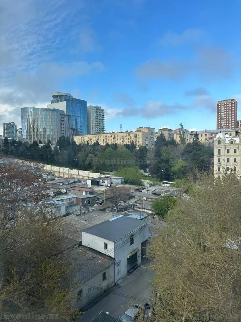 Satılır 3 otaqlı Mənzil Yeni tikili 110 m² 28 May m. - şəkil 14