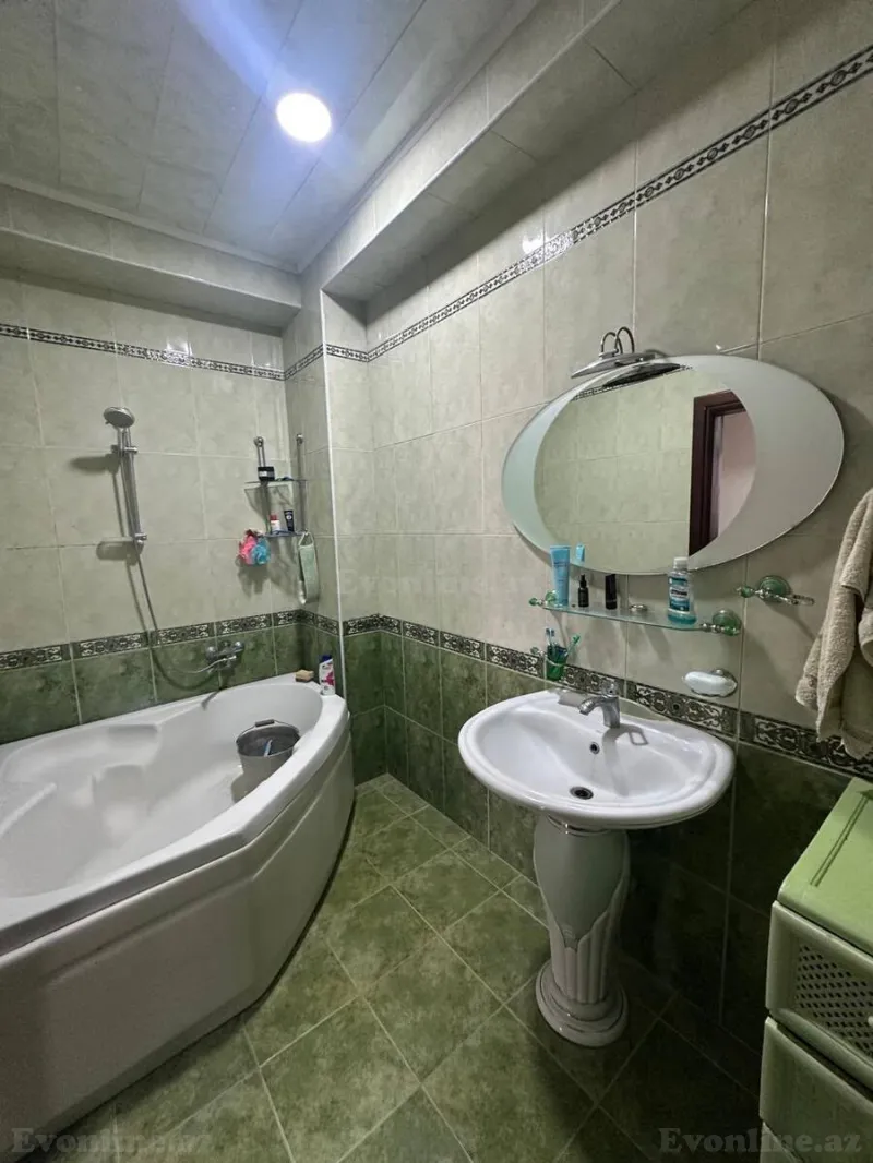 Satılır 3 otaqlı Mənzil Yeni tikili 110 m² 28 May m. - şəkil 20