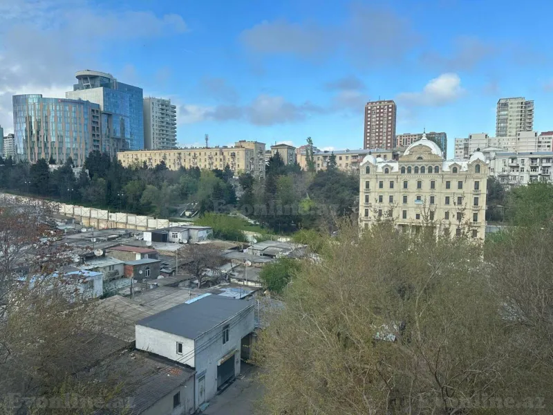 Satılır 3 otaqlı Mənzil Yeni tikili 110 m² 28 May m. - şəkil 21