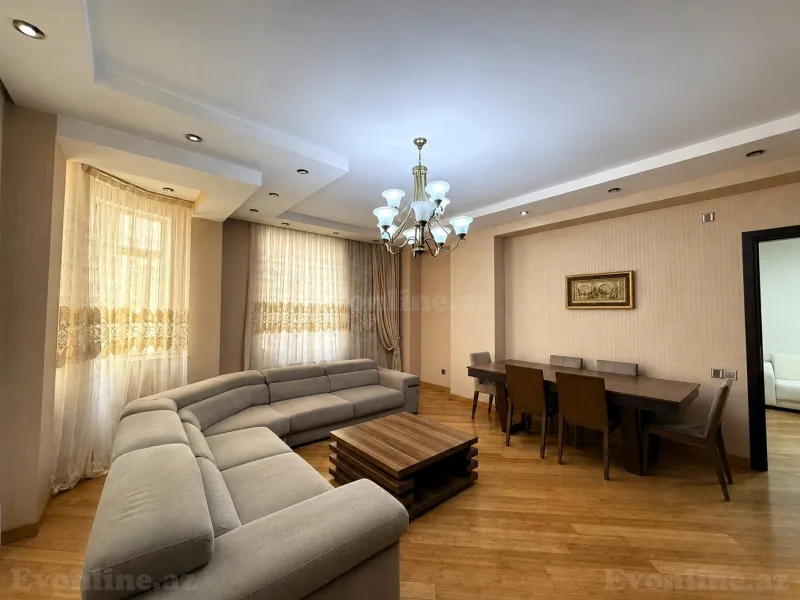 4 otaqlı Mənzil 160 m² Nəriman Nərimanov m. Satılır